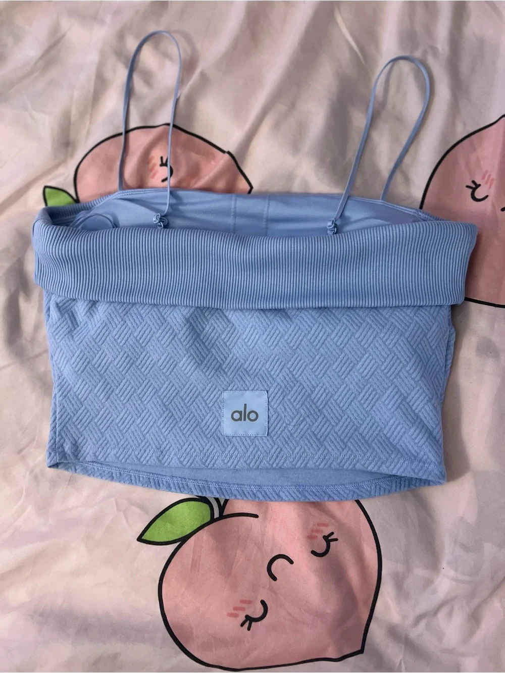 ALO Yoga soft light